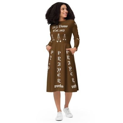 D.J. Domo "Prayer Works Font1" Midi Dress Brown/White