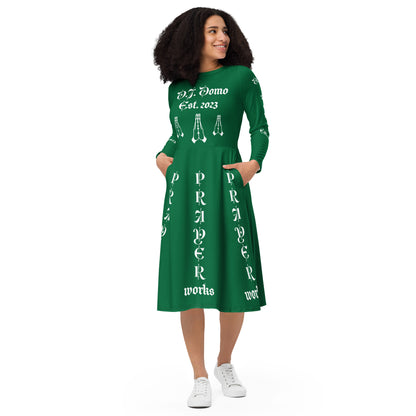 D.J. Domo "Prayer Works Font1" Midi Dress Green/White