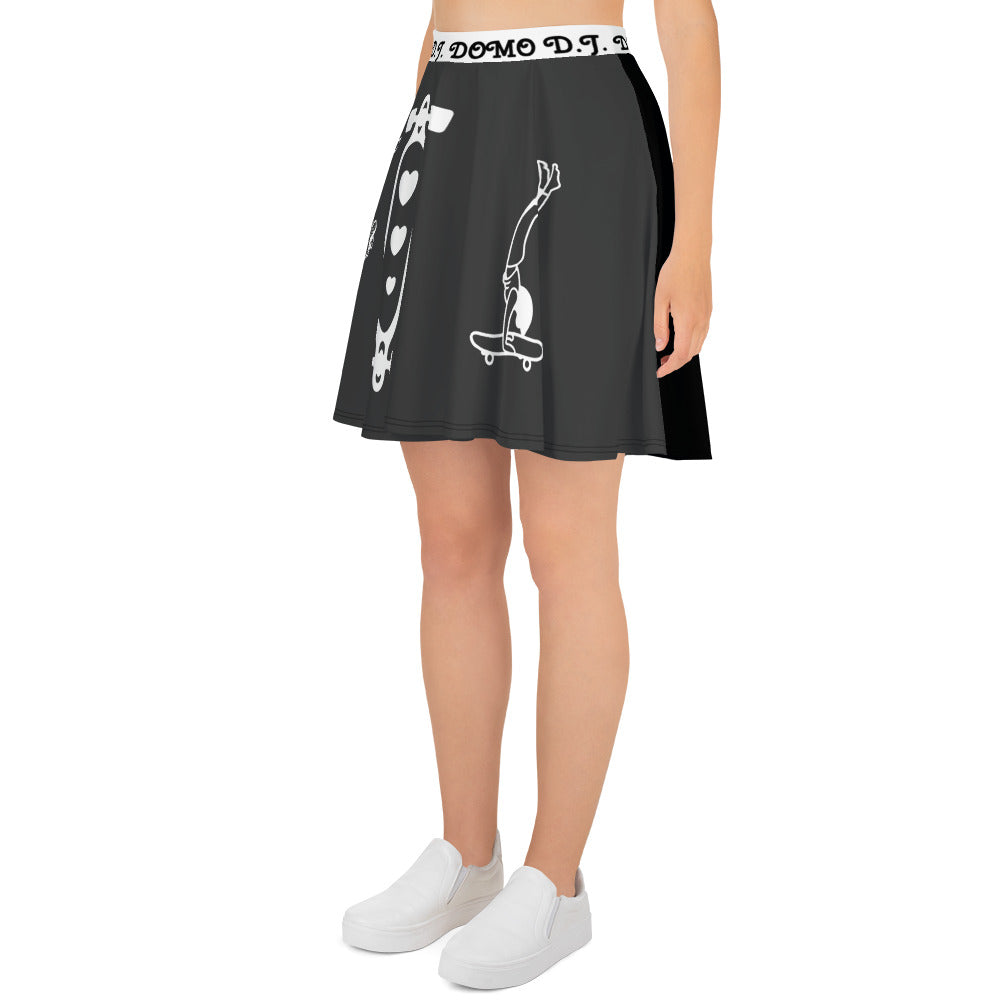 D.J. Domo Skater Skirt Black/White