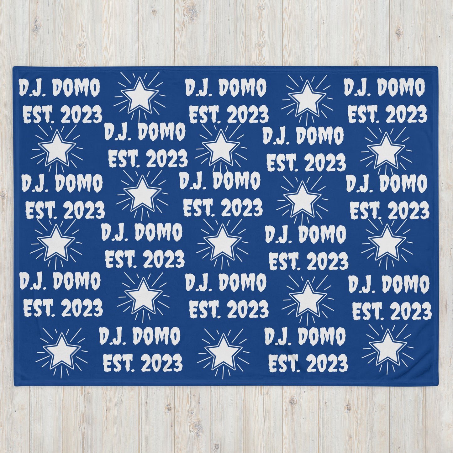 D.J. Domo Throw Blanket Dark Blue/White